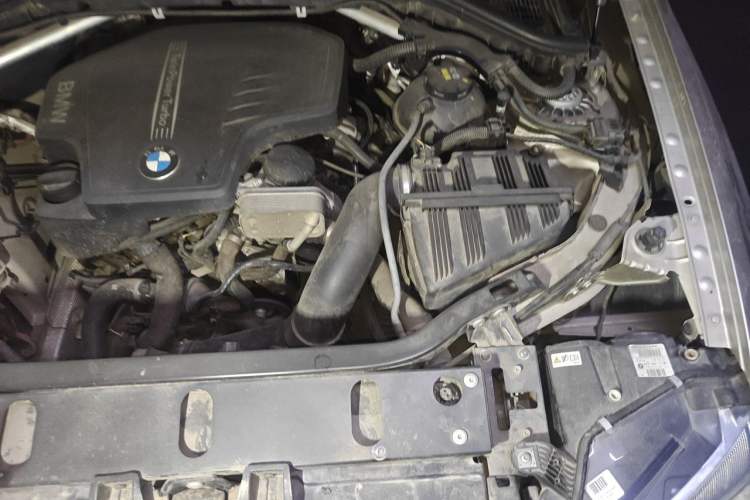 Used BMW X3 2014 xDrive20i X Design Package Engine Bay Left