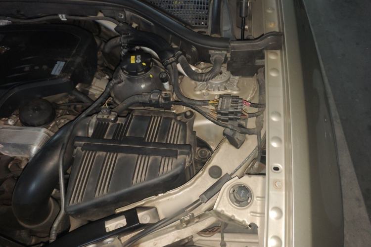 Used BMW X3 2014 xDrive20i X Design Package Engine Bay Left