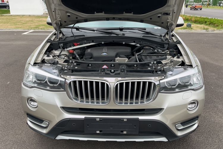 Used BMW X3 2014 xDrive20i X Design Package Engine Bay
