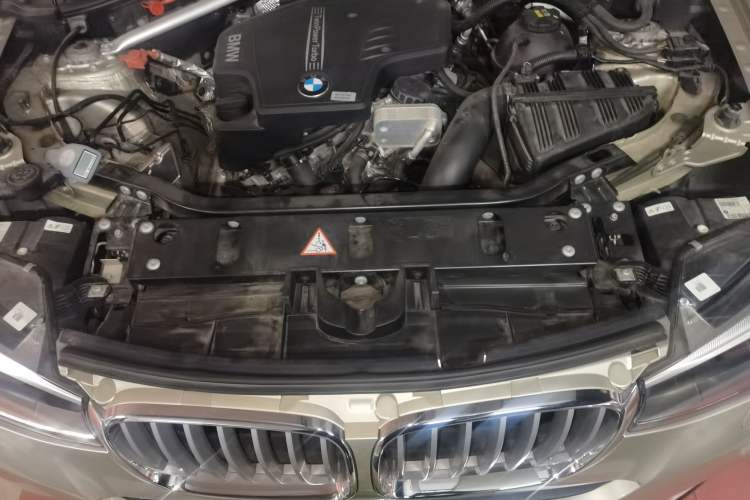 Used BMW X3 2014 xDrive20i X Design Package Engine Bay