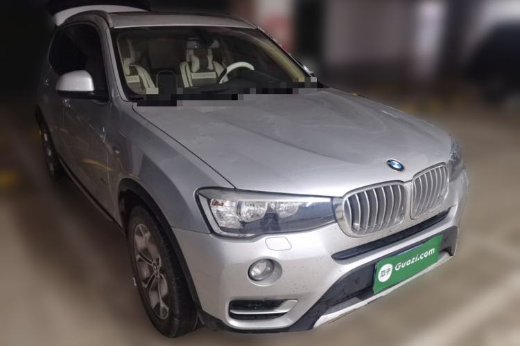 Used BMW X3 2014 xDrive20i Leading Model Front Right 45 Deg