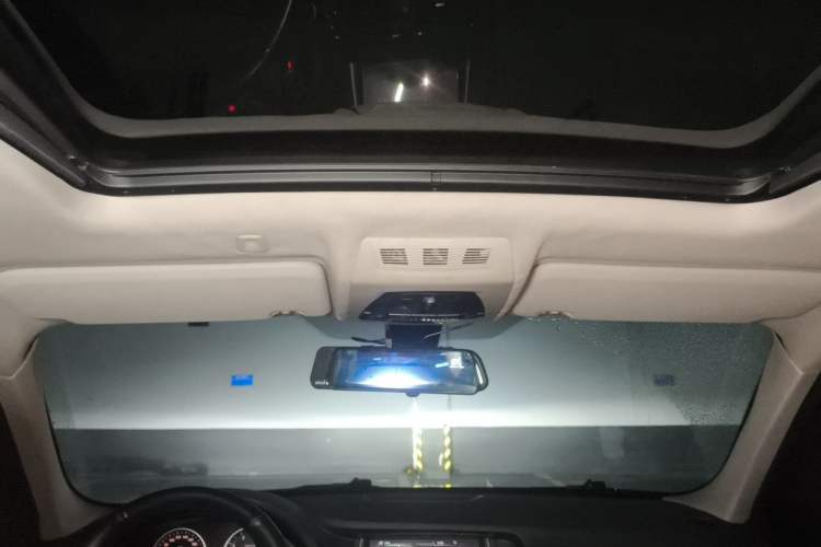 Used BMW X3 2014 xDrive20i X Design Package Headliner
