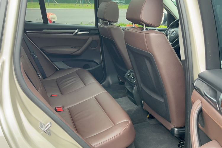 Used BMW X3 2014 xDrive20i X Design Package Interior 3