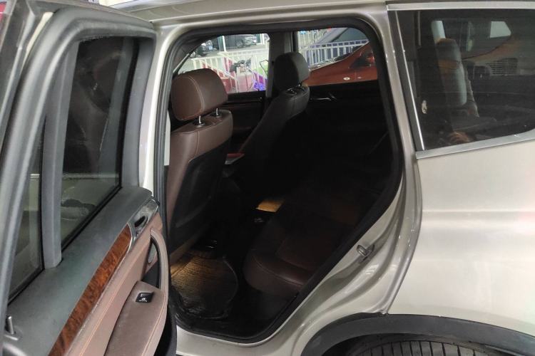 Used BMW X3 2014 xDrive20i X Design Package Interior 4