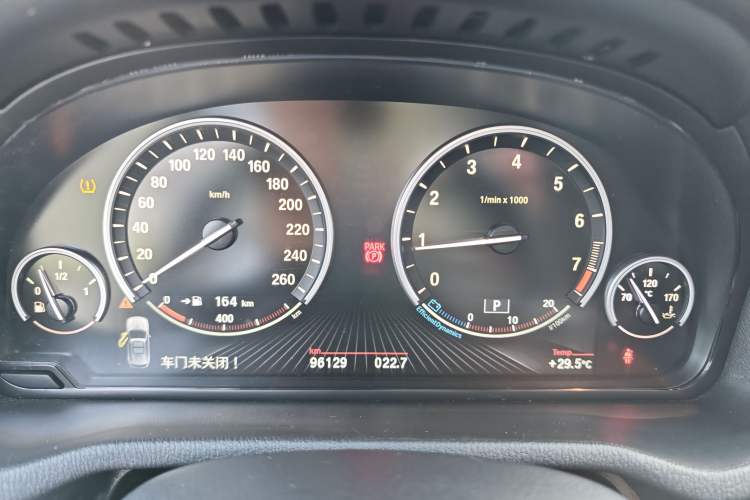 Used BMW X3 2014 xDrive20i X Design Package Odometer Close Up