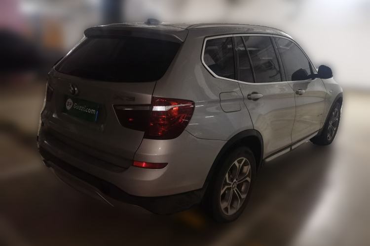 Used BMW X3 2014 xDrive20i Leading Model Rear Right 45 Deg