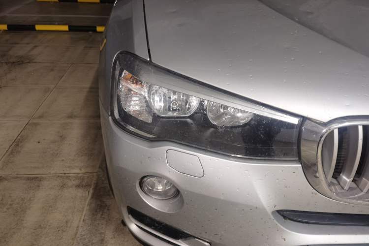 Used BMW X3 2014 xDrive20i Leading Model Right Front Headlight