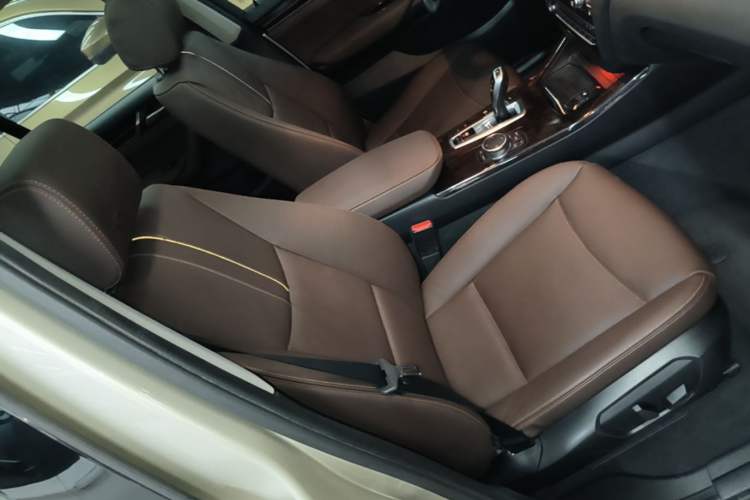 Used BMW X3 2014 xDrive20i X Design Package Right Front Seat