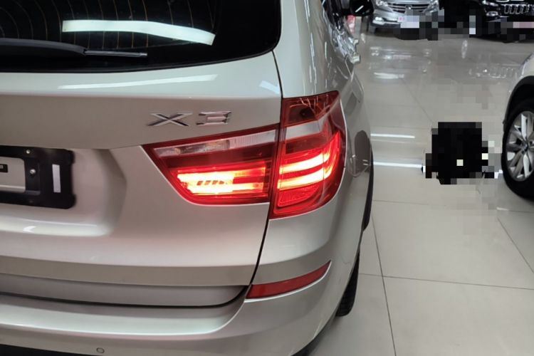 Used BMW X3 2014 xDrive20i X Design Package Right Rear Taillight