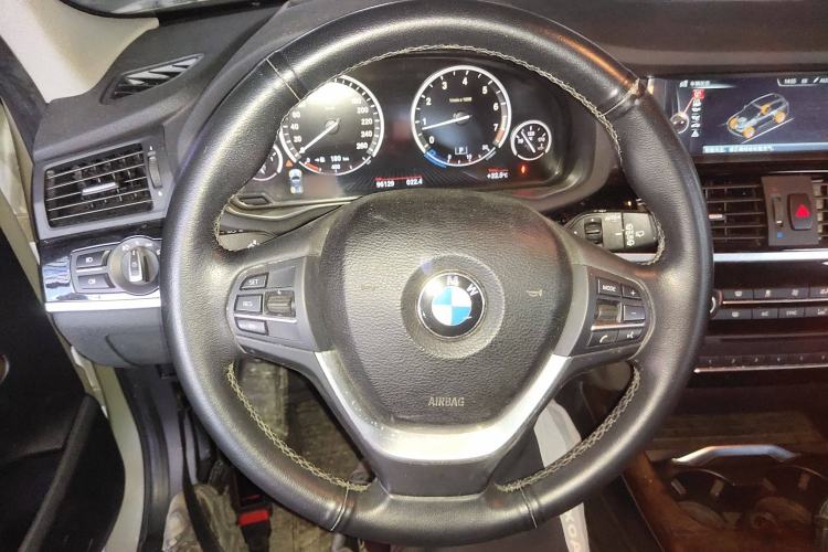 Used BMW X3 2014 xDrive20i X Design Package Steering Wheel