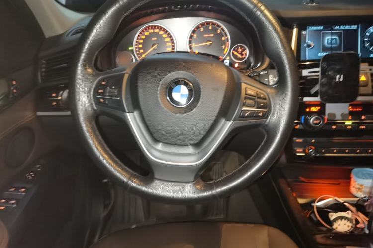 Used BMW X3 2014 xDrive20i X Design Package Steering Wheel