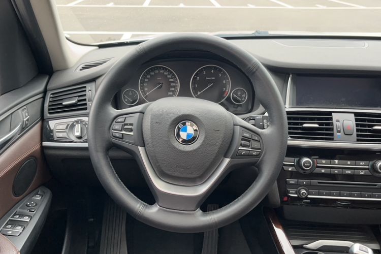 Used BMW X3 2014 xDrive20i X Design Package Steering Wheel