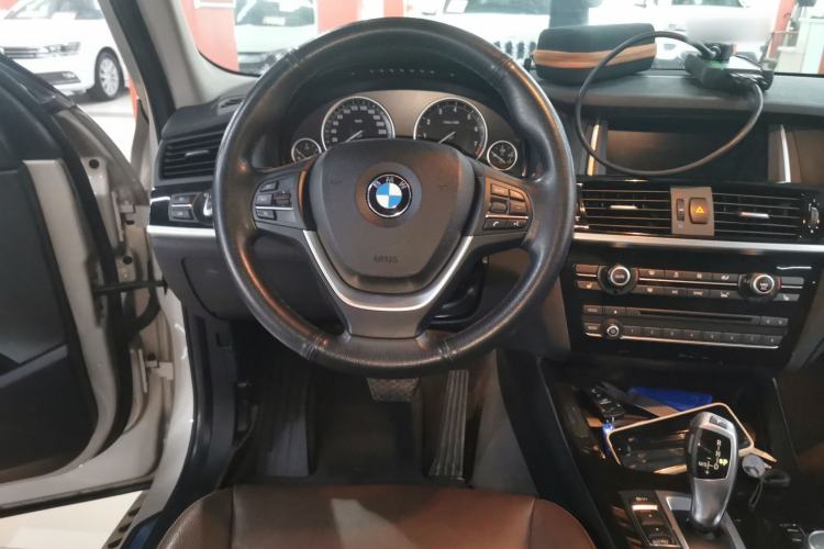 Used BMW X3 2014 xDrive20i X Design Package Steering Wheel