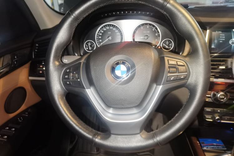 Used BMW X3 2014 xDrive20i X Design Package Steering Wheel