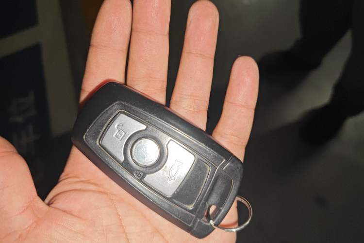 Used BMW X3 2014 xDrive20i X Design Package Vehicle Key