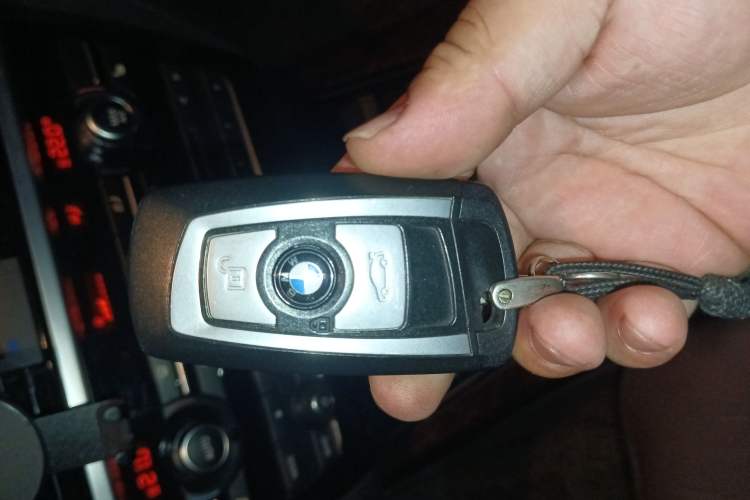 Used BMW X3 2014 xDrive20i X Design Package Vehicle Key