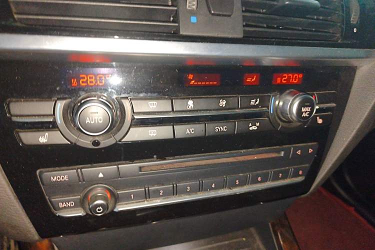 Used BMW X3 2014 xDrive20i X Design Package Audio And AC Panel