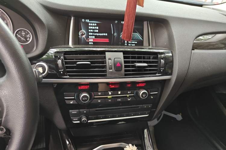Used BMW X3 2014 xDrive20i X Design Package Audio And AC Panel