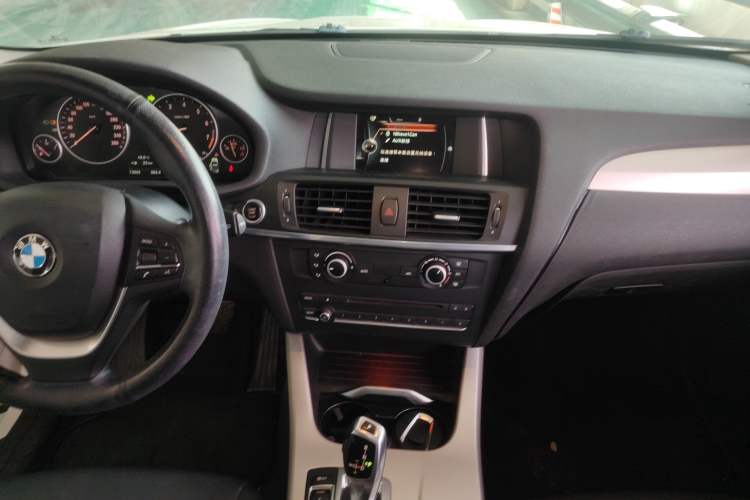 Used BMW X3 2014 xDrive20i Leading Model Audio And AC Panel