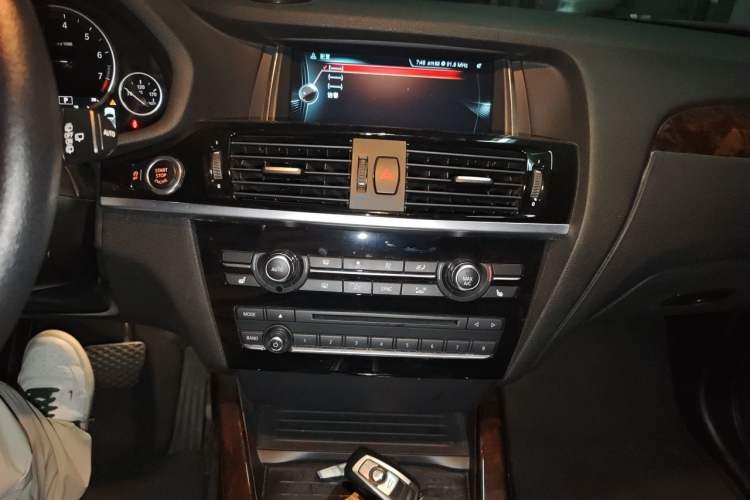 Used BMW X3 2014 xDrive20i X Design Package Audio And AC Panel