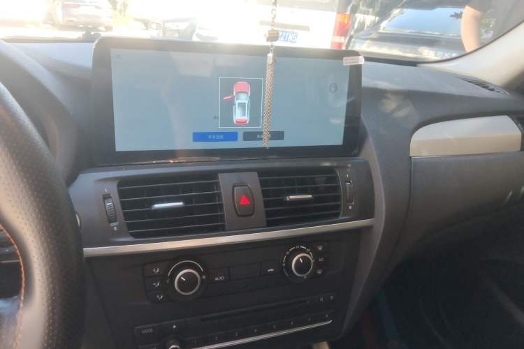 Used BMW X3 2014 xDrive20i Leading Model Audio And AC Panel