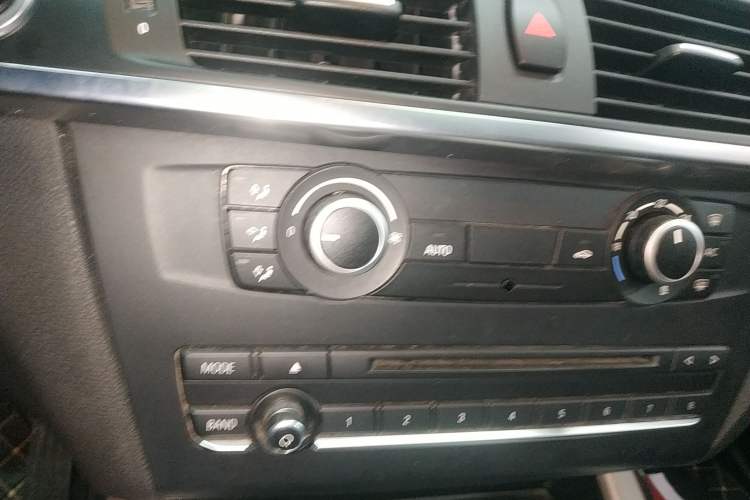 Used BMW X3 2014 xDrive20i Leading Model Audio And AC Panel