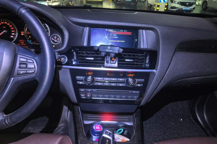 Used BMW X3 2014 xDrive28i X Design Package Audio And AC Panel
