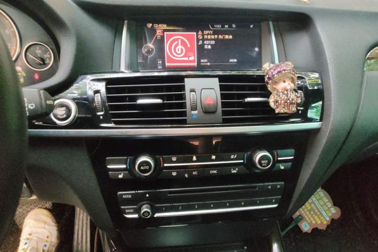 Used BMW X3 2014 xDrive20i X Design Package Audio And AC Panel