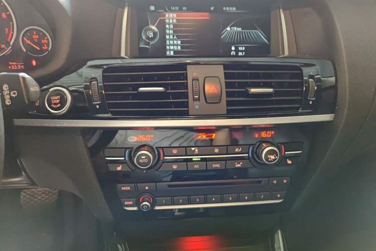Used BMW X3 2014 xDrive20i X Design Package Audio And AC Panel
