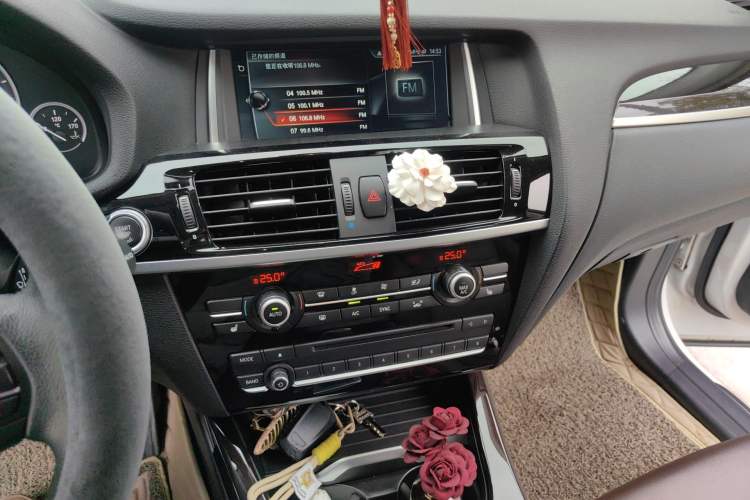Used BMW X3 2014 xDrive20i X Design Package Audio And AC Panel