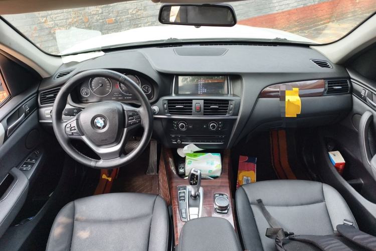Used BMW X3 2014 xDrive20i Leading Model Center Console
