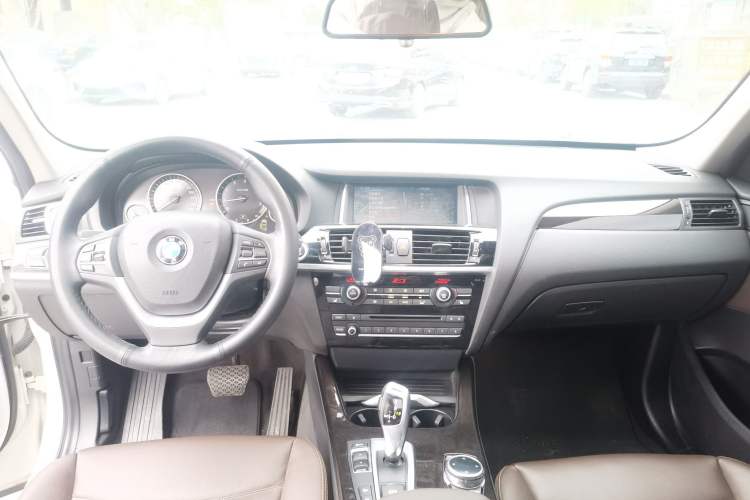 Used BMW X3 2014 xDrive20i X Design Package Center Console