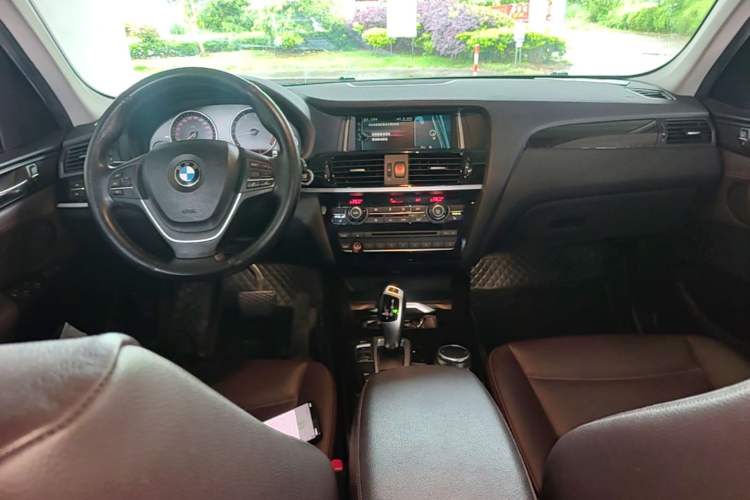 Used BMW X3 2014 xDrive20i X Design Package Center Console
