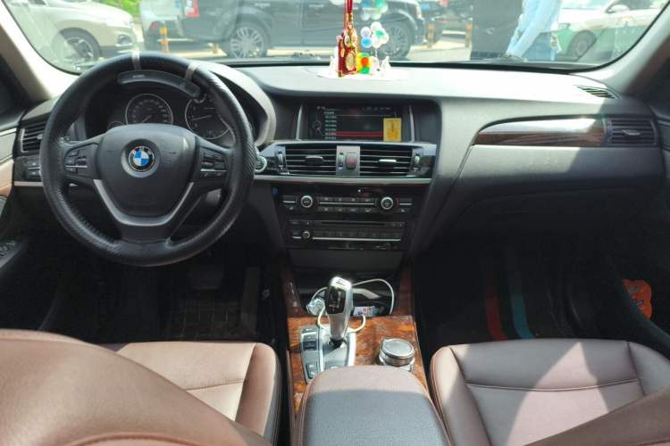 Used BMW X3 2014 xDrive20i X Design Package Center Console