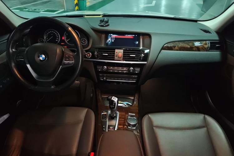 Used BMW X3 2014 xDrive20i X Design Package Center Console