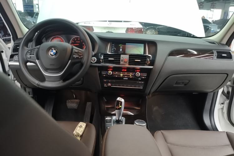 Used BMW X3 2014 xDrive20i X Design Package Center Console