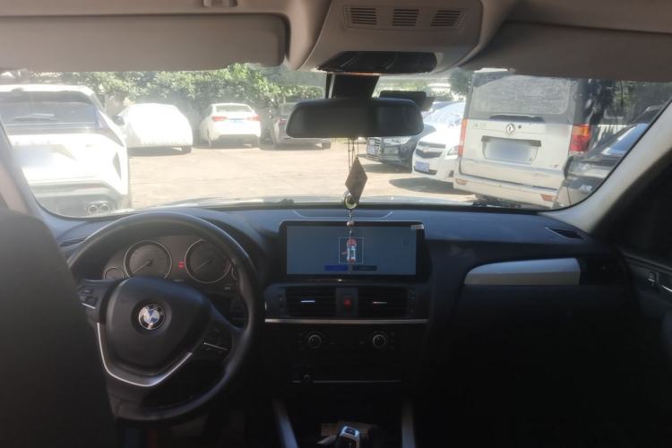 Used BMW X3 2014 xDrive20i Leading Model Center Console