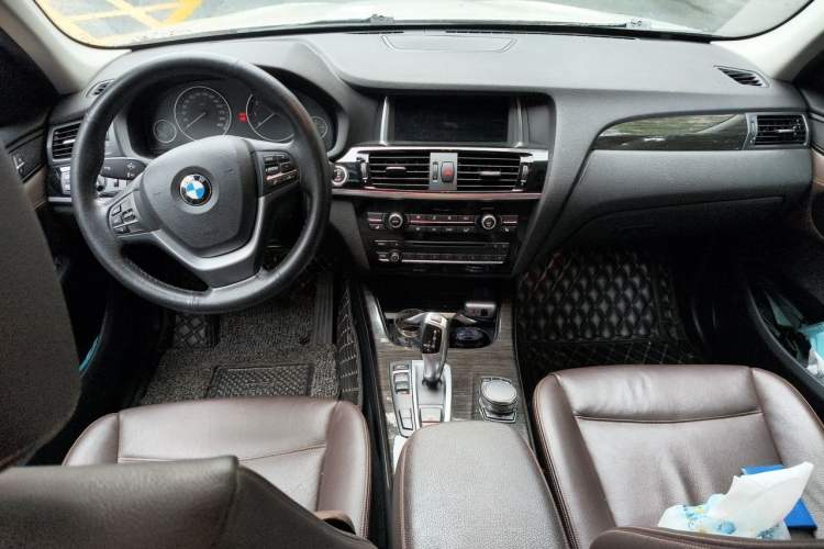 Used BMW X3 2014 xDrive28i X Design Package Center Console