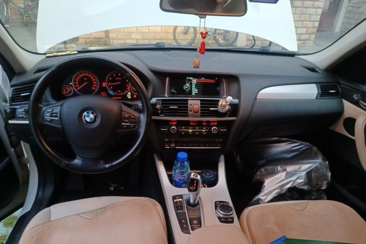 Used BMW X3 2014 xDrive28i Leading Model Center Console