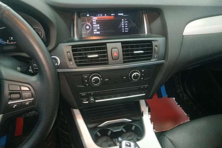 Used BMW X3 2014 xDrive20i Leading Model Center Console