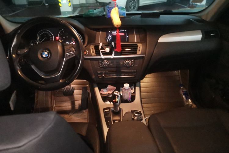 Used BMW X3 2014 xDrive20i Leading Model Center Console
