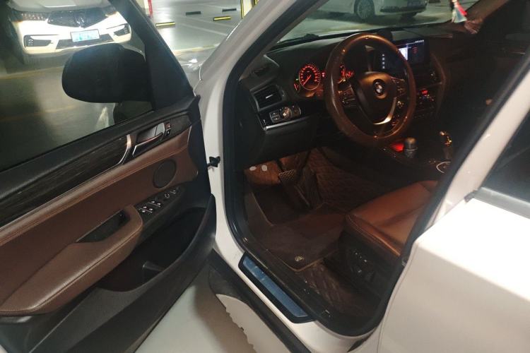 Used BMW X3 2014 xDrive28i X Design Package Driver Seat