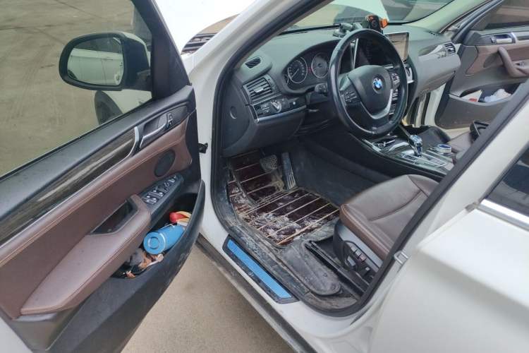 Used BMW X3 2014 xDrive28i X Design Package Driver Seat