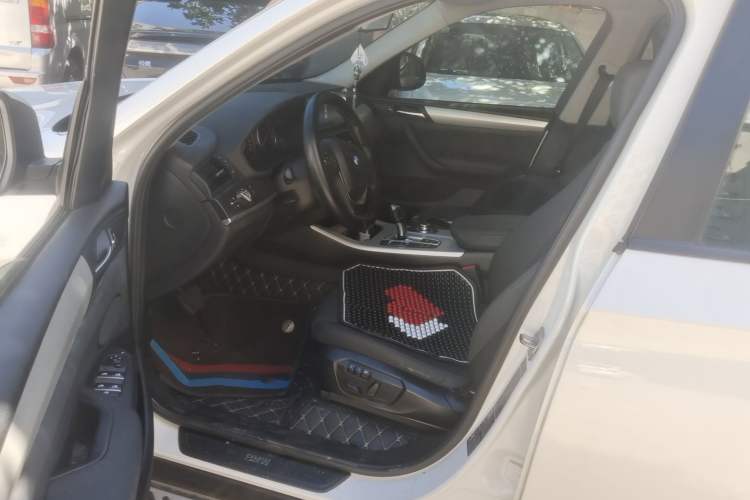 Used BMW X3 2014 xDrive20i Leading Model Driver Seat