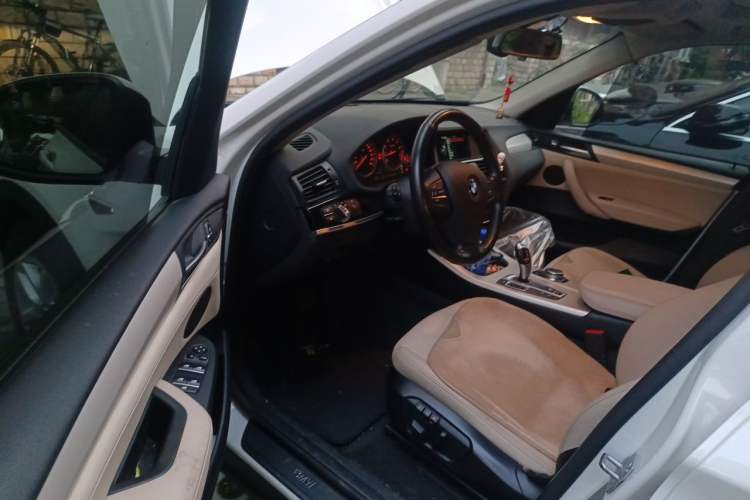 Used BMW X3 2014 xDrive28i Leading Model Driver Seat