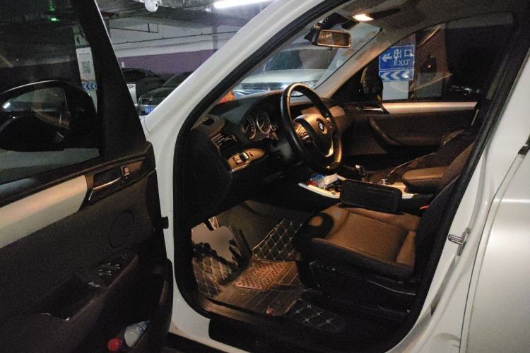 Used BMW X3 2014 xDrive20i Leading Model Driver Seat