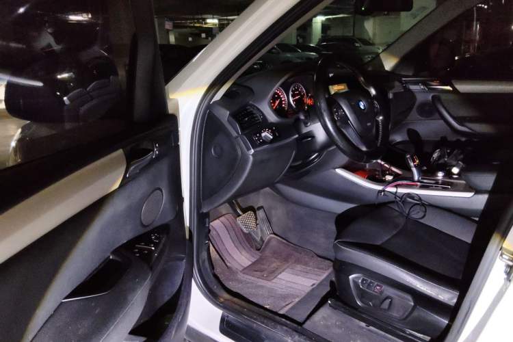 Used BMW X3 2014 xDrive20i Leading Model Driver Seat
