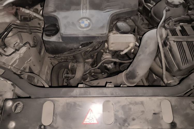 Used BMW X3 2014 xDrive20i X Design Package Engine Bay