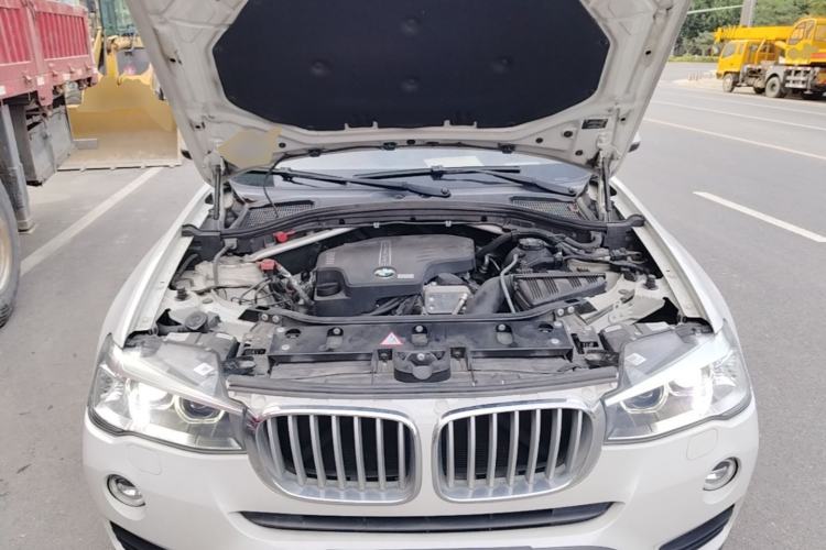 Used BMW X3 2014 xDrive28i Leading Model Engine Bay