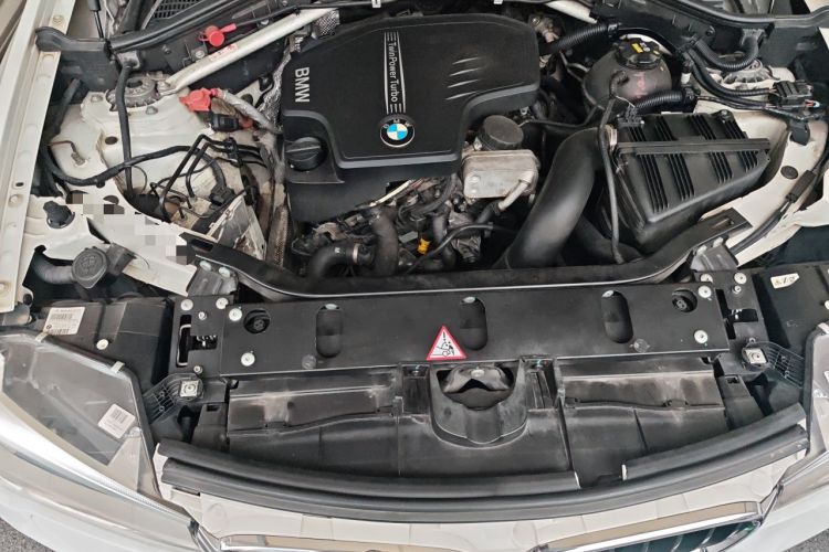 Used BMW X3 2014 xDrive20i Leading Model Engine Bay